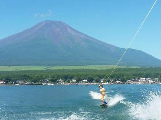 富士山をバックに楽しめます。初心者歓迎!