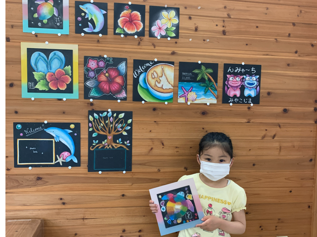 初めて出来上がったチョークアートは、おうちに飾ってくださいね!