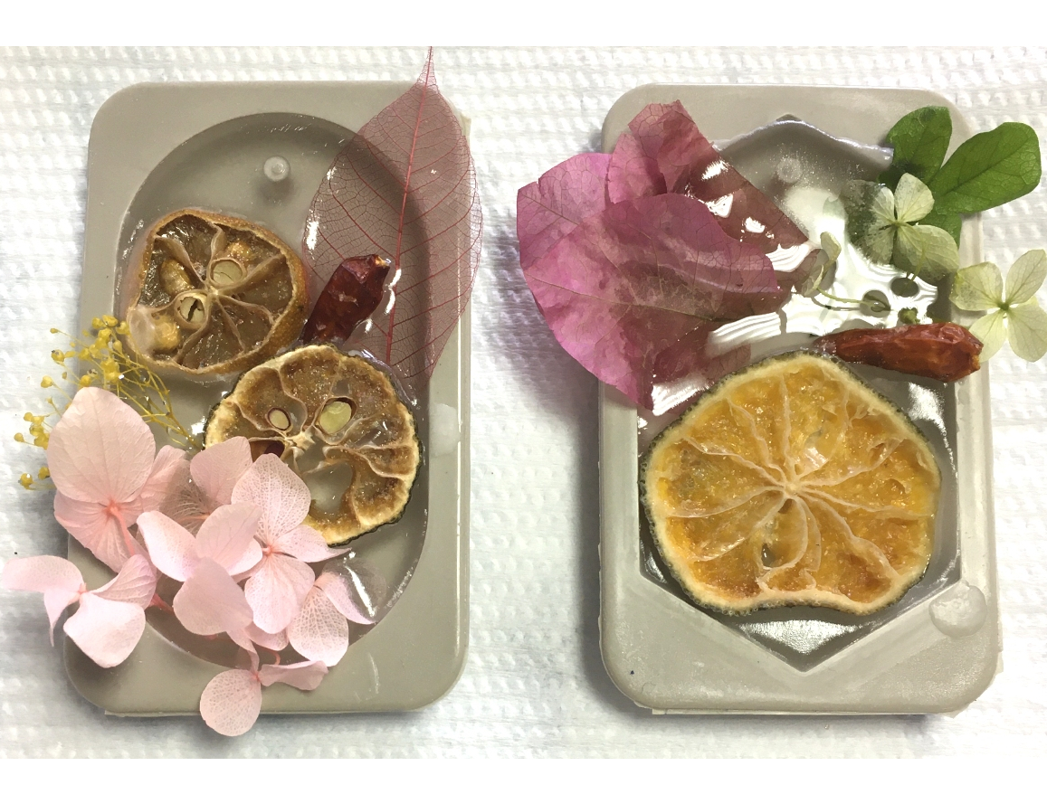 宮古島のドライフラワーやドライフルーツを使ったアロマワックスバーを