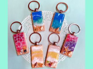 手軽に自分だけの海キーホルダーが作れる体験プランです。