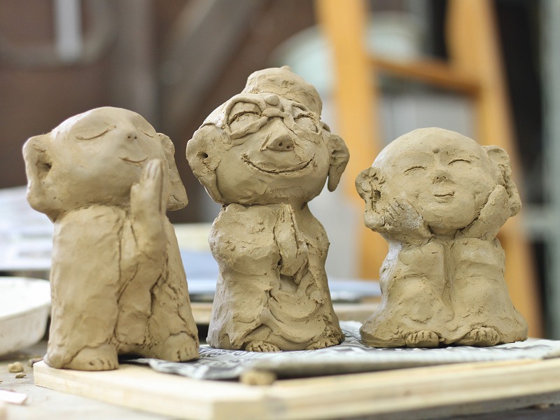 砂岩のコーヒーお地蔵さん 和泉砂岩製、舟形のお地蔵さん | Relief-style Jizo made from Izumi