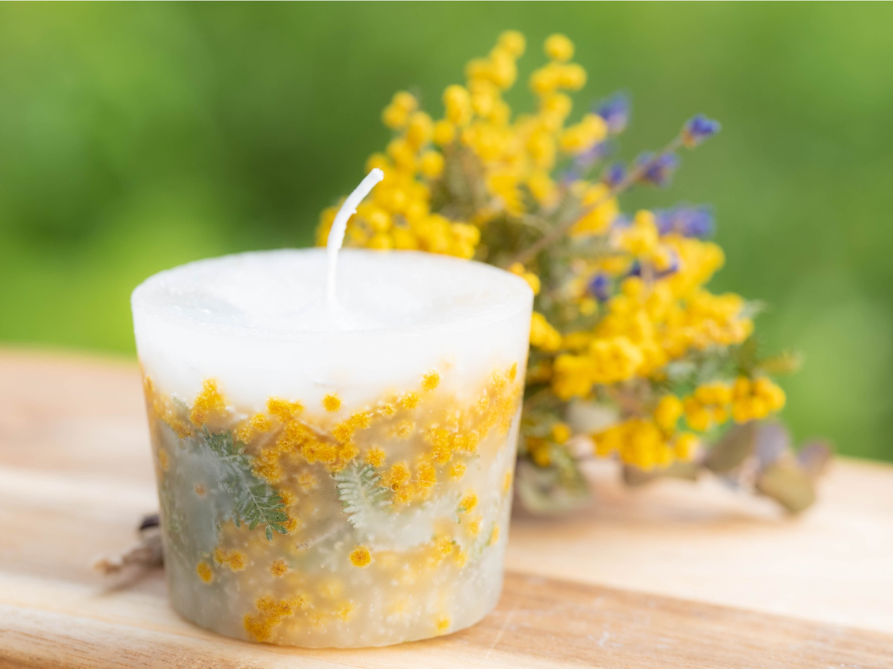 作品例:ミモザのお花をたっぷり入れて。