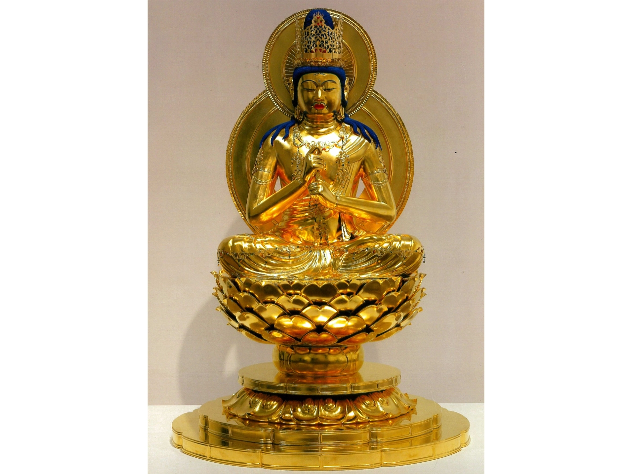 9 円成寺 運慶作 大日如来坐像 国宝 と平成の大日如来坐像をご案内付拝観 ランチは円成寺の浄土式庭園を眺めながらお食事処里で 一般財団法人奈良県ビジターズビューロー じゃらん遊び体験