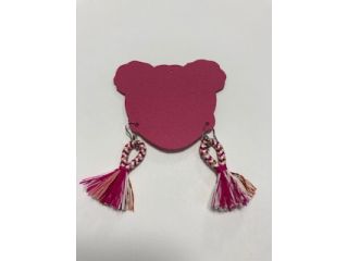ピアスはイヤリングにも変更できます。