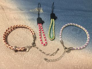 組紐ブレスレット・組紐ストラップ。様々な色の組み合わせをご用意しております。