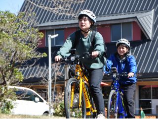 レンタルはpanasonicのJetter 電動アシストクロスバイク 坂道もらくらく