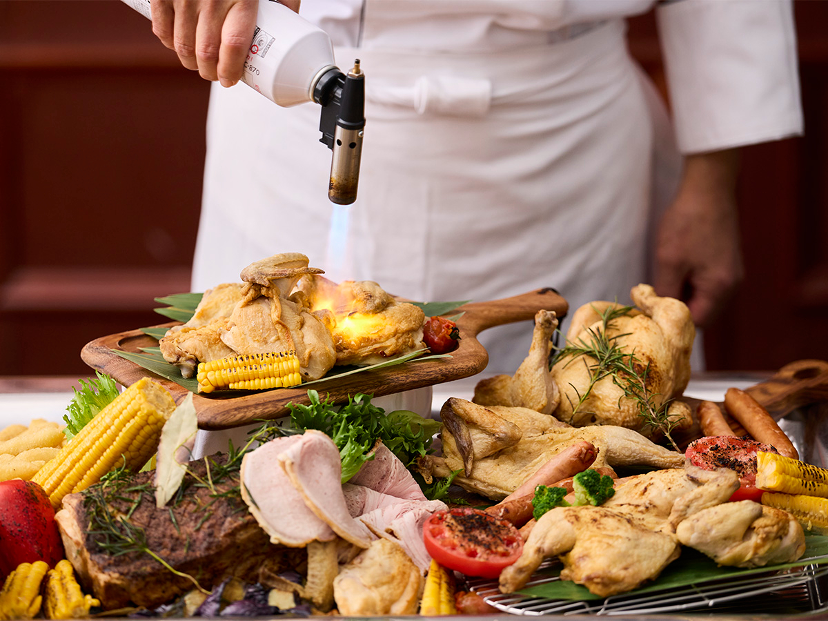 苽yƃXe[L͂߃`LE|[NACNƃt[c̑gݍ킹BBQCły݂܂Biʐ^̓C[Wj