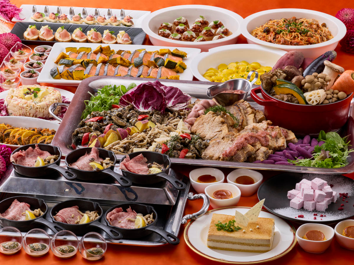 和牛レモンステーキをはじめ、秋刀魚のマリネ、秋鮭の塩麹焼き、ポークポワレ無花果ソース、栗のデザートなど、秋の味覚をお愉しみください。(写真はイメージ)