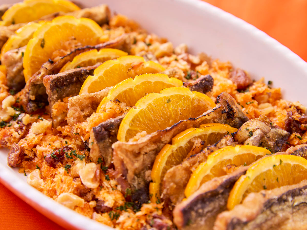 和牛レモンステーキをはじめ、秋刀魚のマリネ、秋鮭の塩麹焼き、ポークポワレ無花果ソース、栗のデザートなど、秋の味覚をお愉しみください。(写真はイメージ)