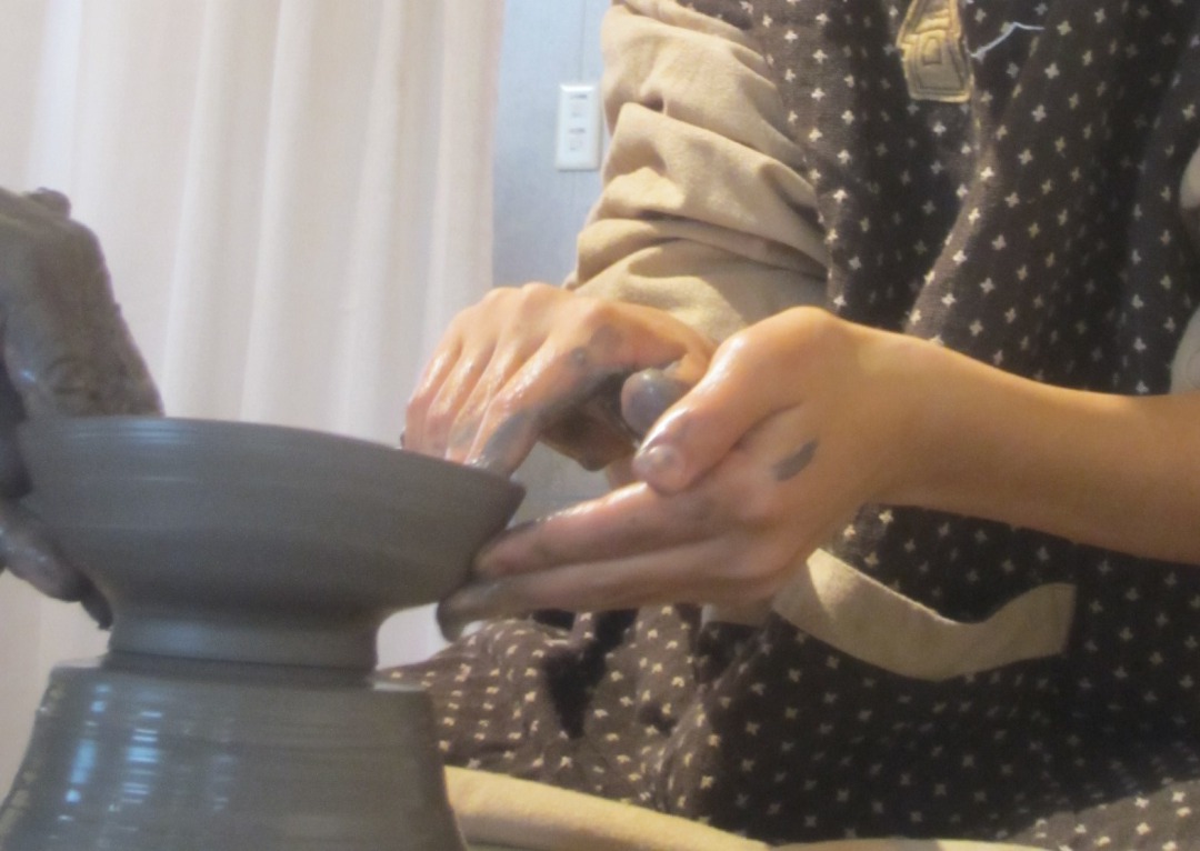 【カップル限定プラン】★電動ろくろ陶芸体験★安心の少人数教室★世界に一つしかない...