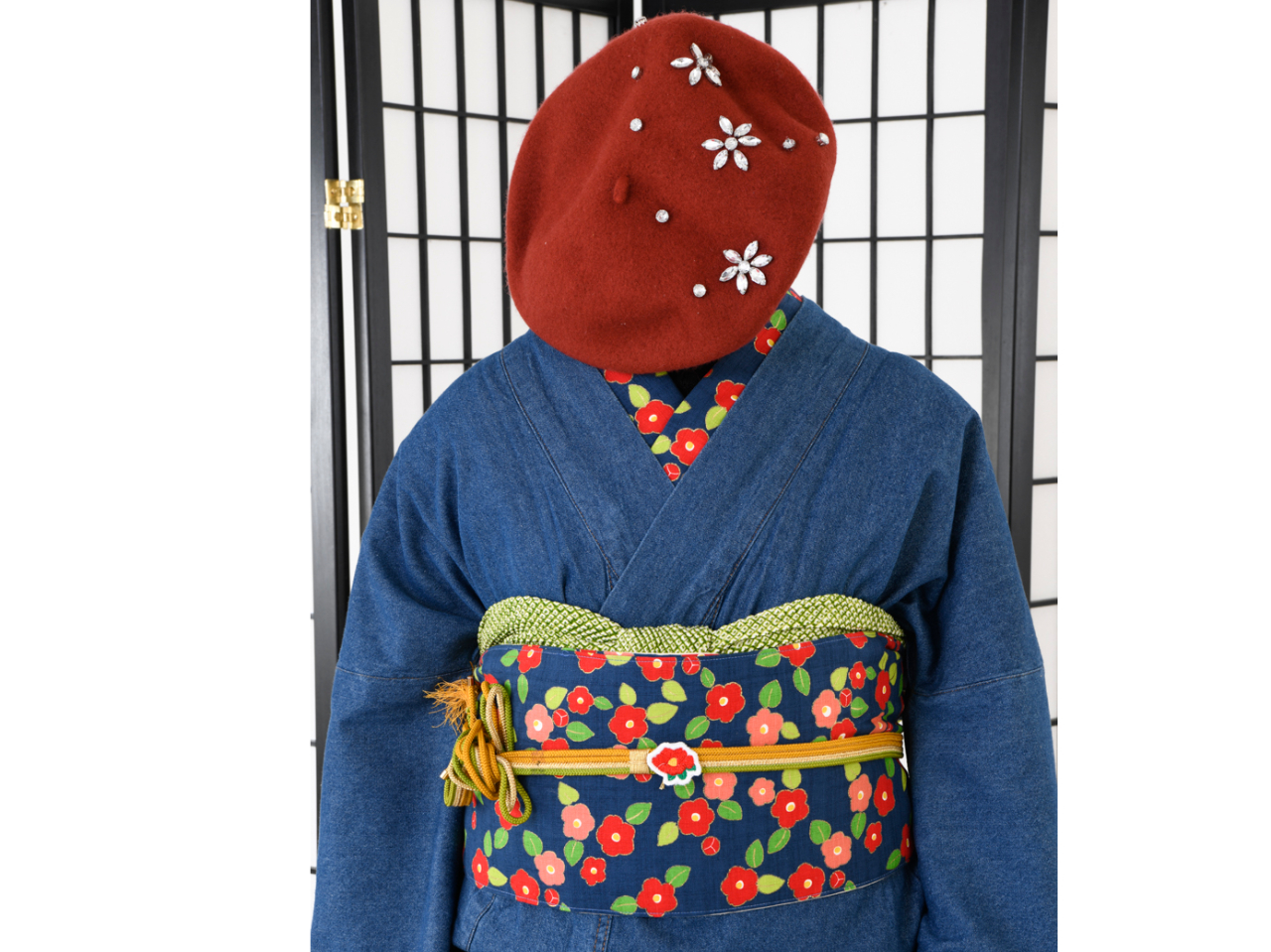 j[Nȃfjfނ̒VɂpӂĂ܂B