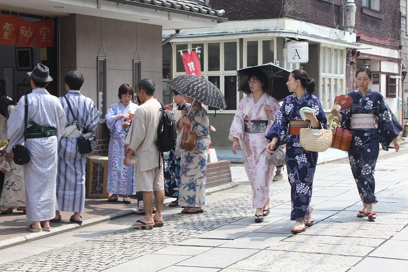 ひまわりプラン 夏季限定 浴衣プラン あなたに似合う浴衣を選んでまちを散策 ５月 ９月 足利まちなか遊学館 じゃらん遊び体験
