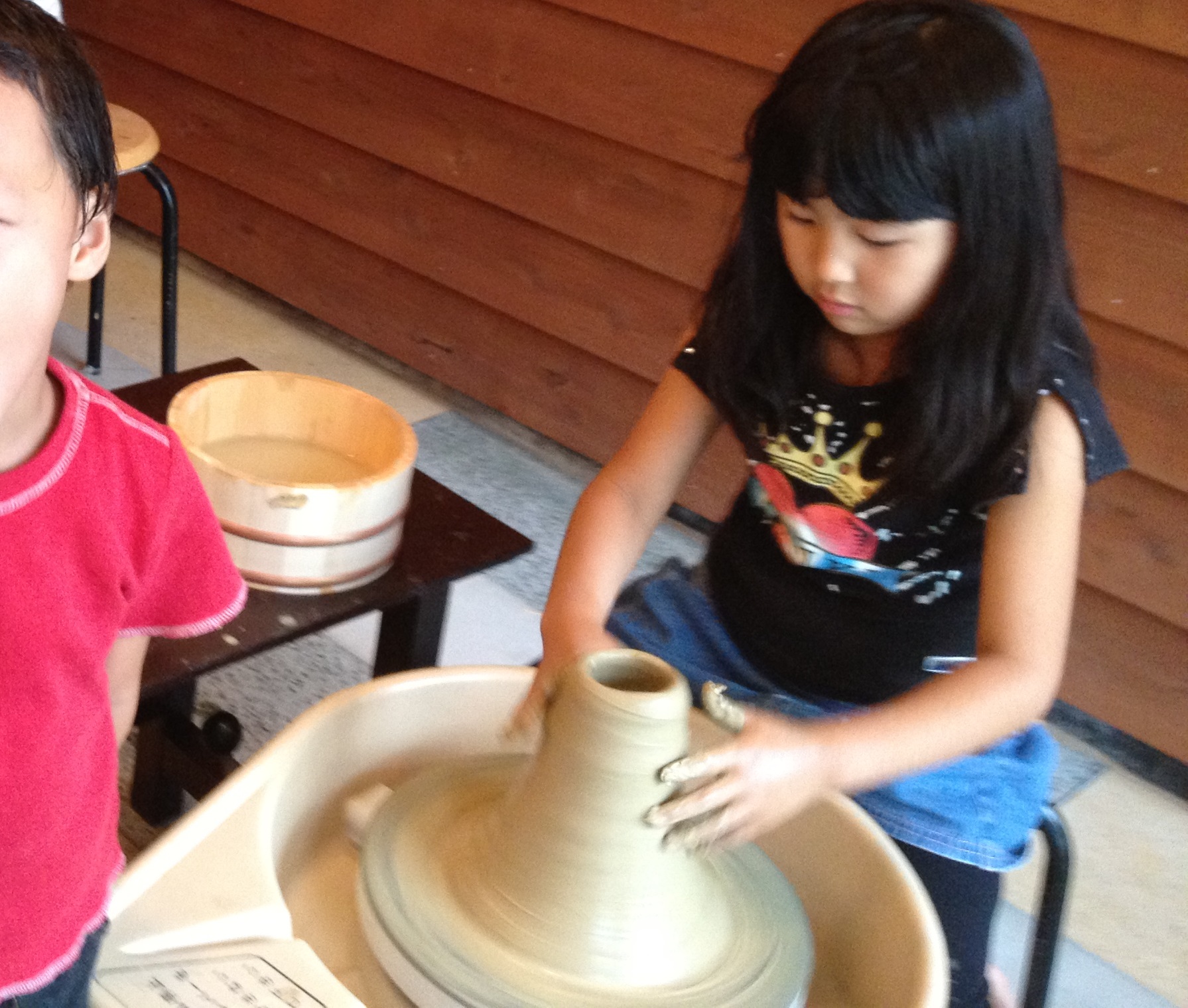 2024年移転オープン!電動ろくろ体験|初心者歓迎★気分は陶芸家♪伝統工芸九谷焼...