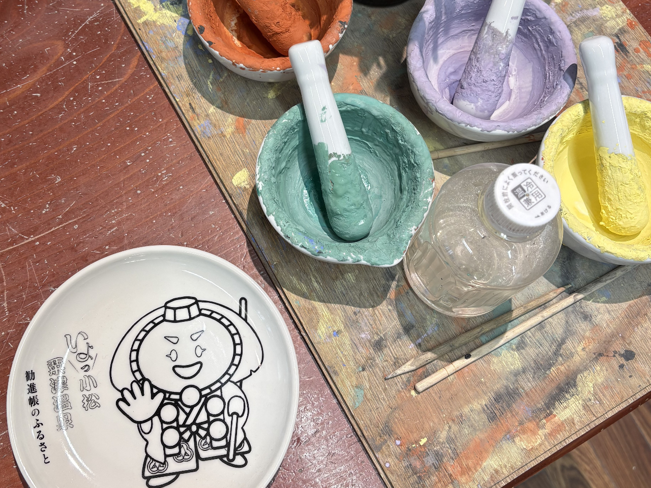 絵付け体験【2026】｜小さなお子様もOK！6色絵の具で伝統工芸九谷焼