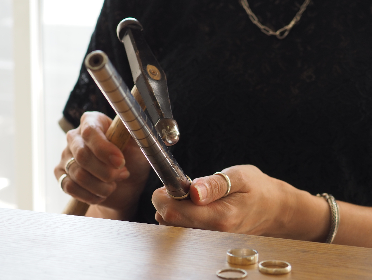 n}[Œ@Ė͗luƖ()Hv