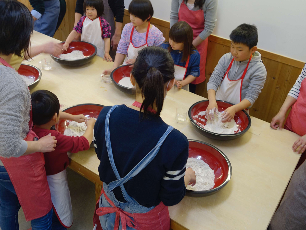 ƑAO[vAЂȂ2ő40l܂łp܂B