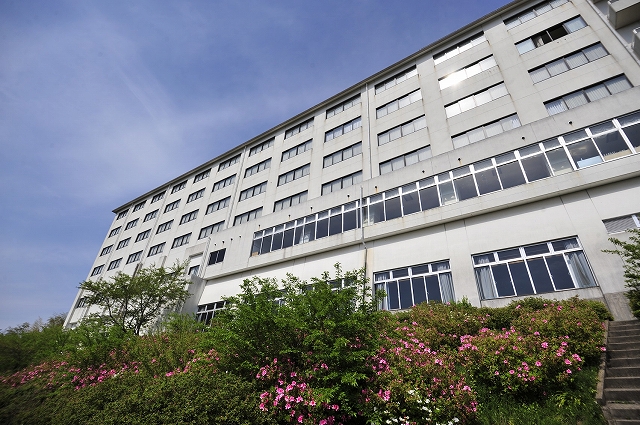 zeOρB`ƎsX]AW180̍ɌĂ܂B