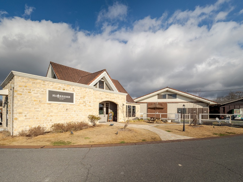 g̑厩RɘȂރNunEX́A肭낰ԁB