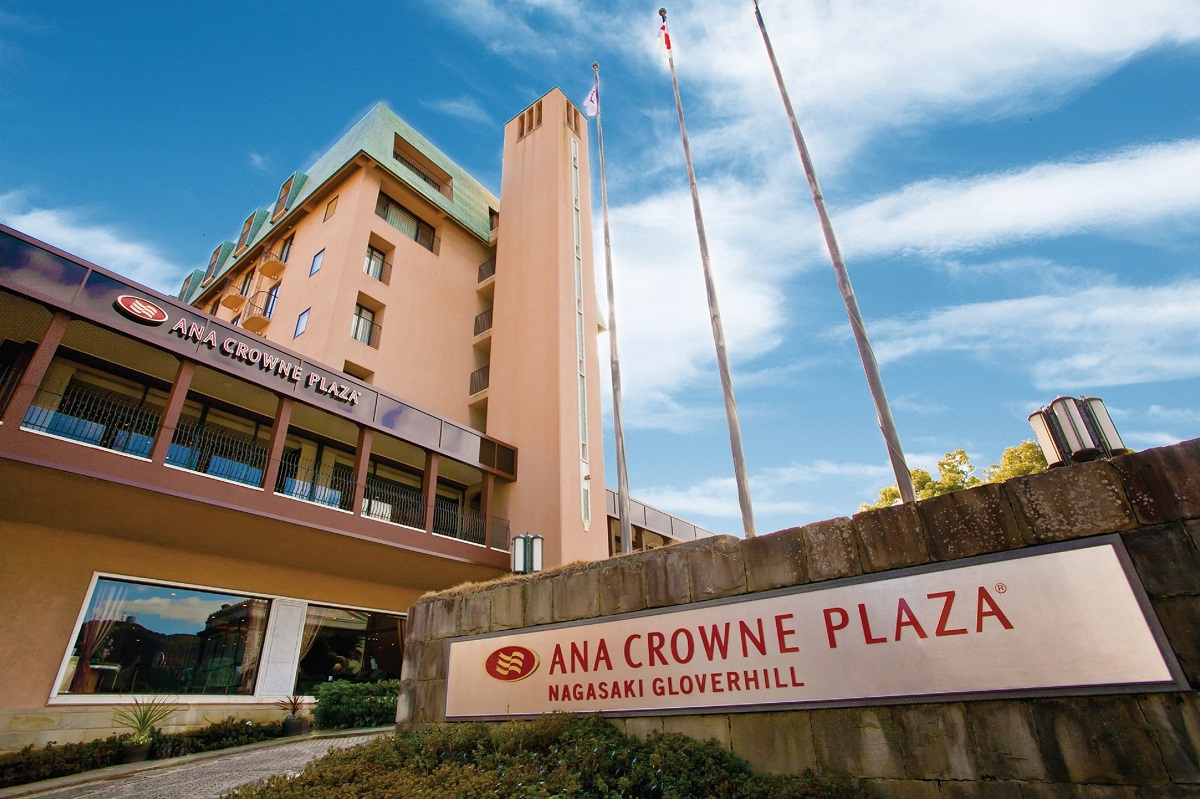 ANA�N���E���v���U�z�e������m�O���o�[�q�����X�g�����n