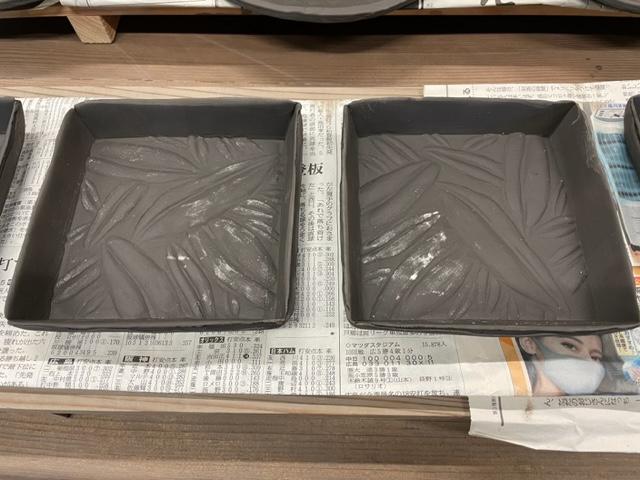 OiqOj̍iBƉČ^̖͗l𕂂o邱Ƃ|CgB