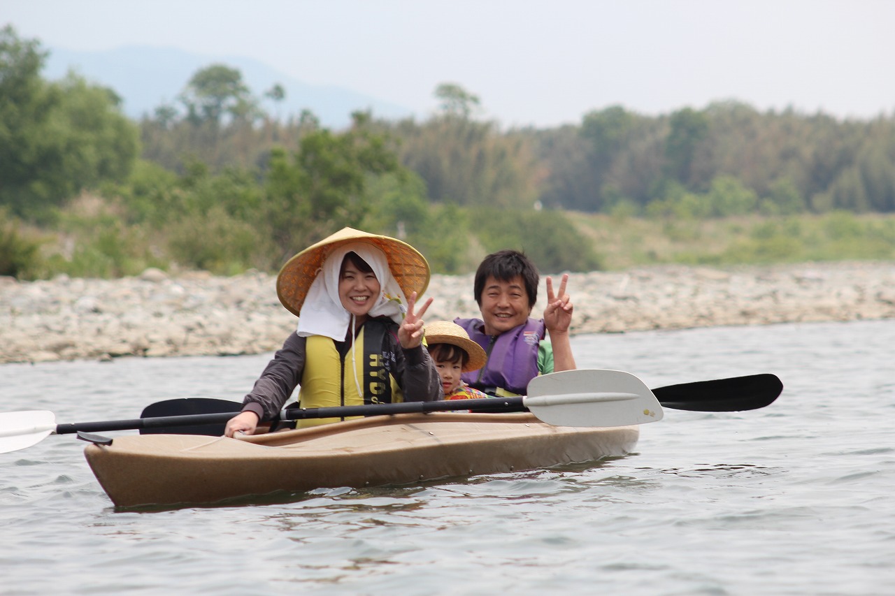 【徳島・吉野川】【リバーカヤック】【1時間30分】徳島・吉野川の自然の中で気軽に...