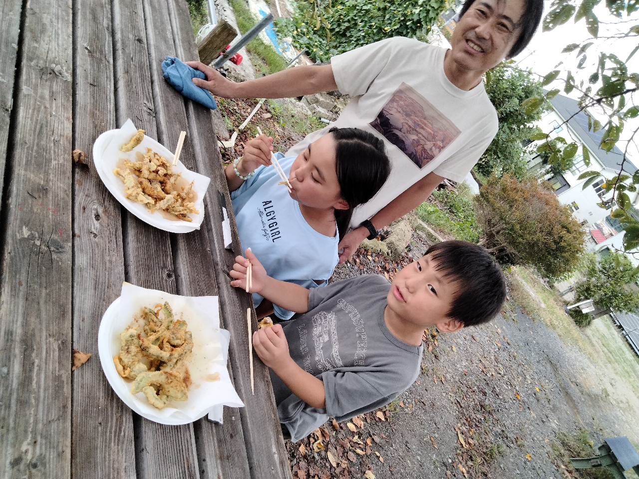 l͋NɗĐHׂ܂ >^)))c `bgނ肷? oHׂ̑c