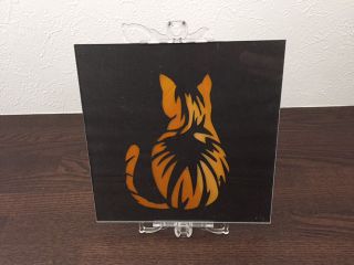 猫をモチーフにしたかわいいミニサイズの額です♪