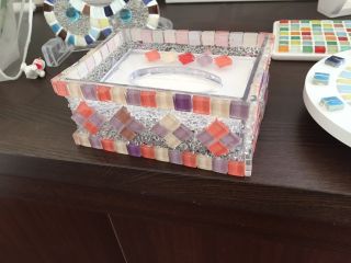 こちらはポケットティッシュケースです。