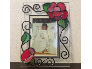 写真のようなフォトスタンドを作ることができます♪