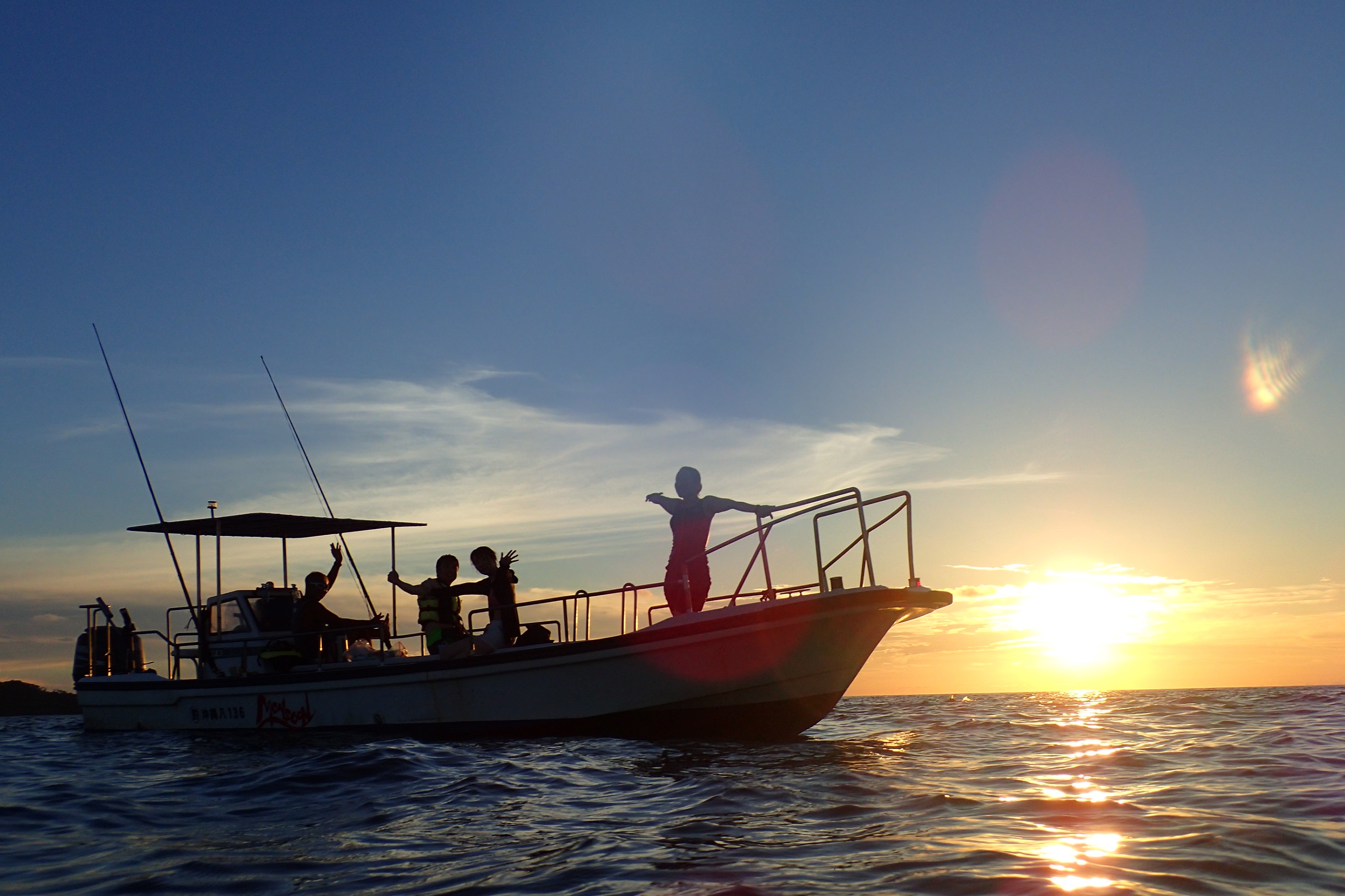 シュノーケリングをしながらのサンセット