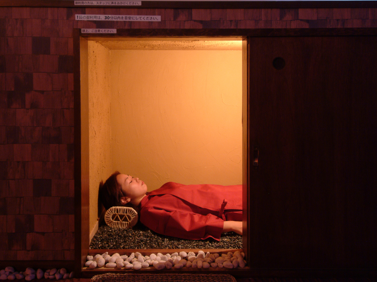 2܂Bg̃y[Xł肢܂B