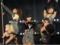 メチャメチャかっこいいダンスパフォーマンス