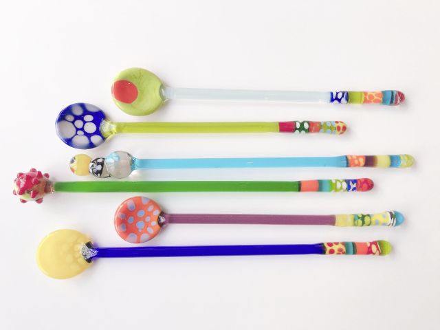カラフルなガラスを組み合わせておしゃれなスプーンorマドラーが作れます!