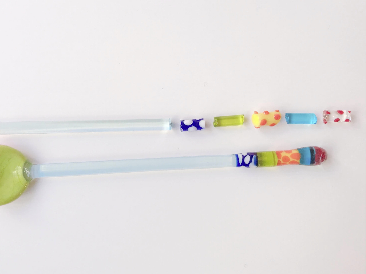 5つのパーツをバーナーで溶かし繋げます!