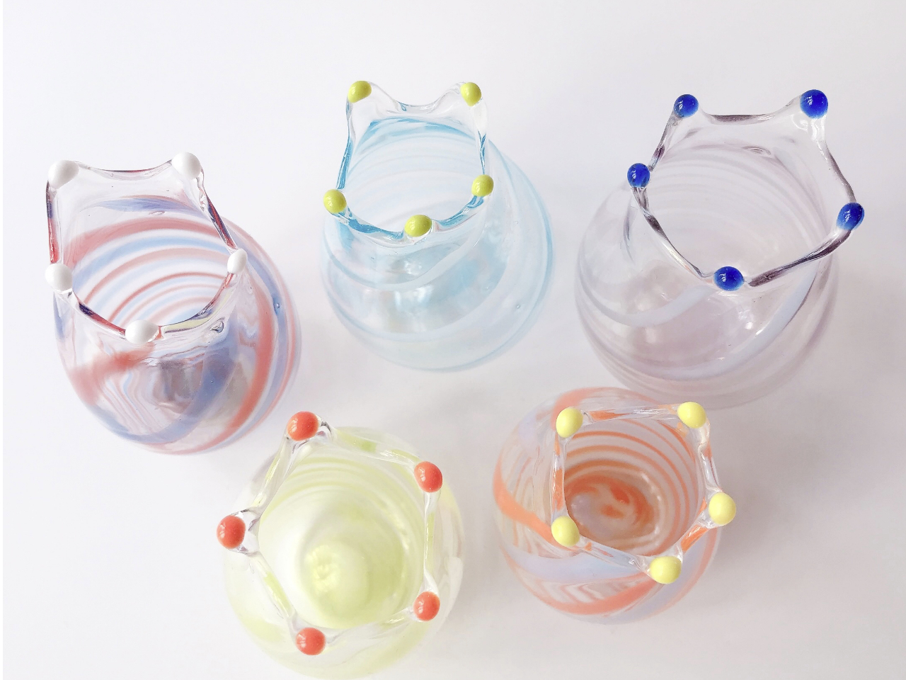 色の組み合わせをどうするか悩ましいです!