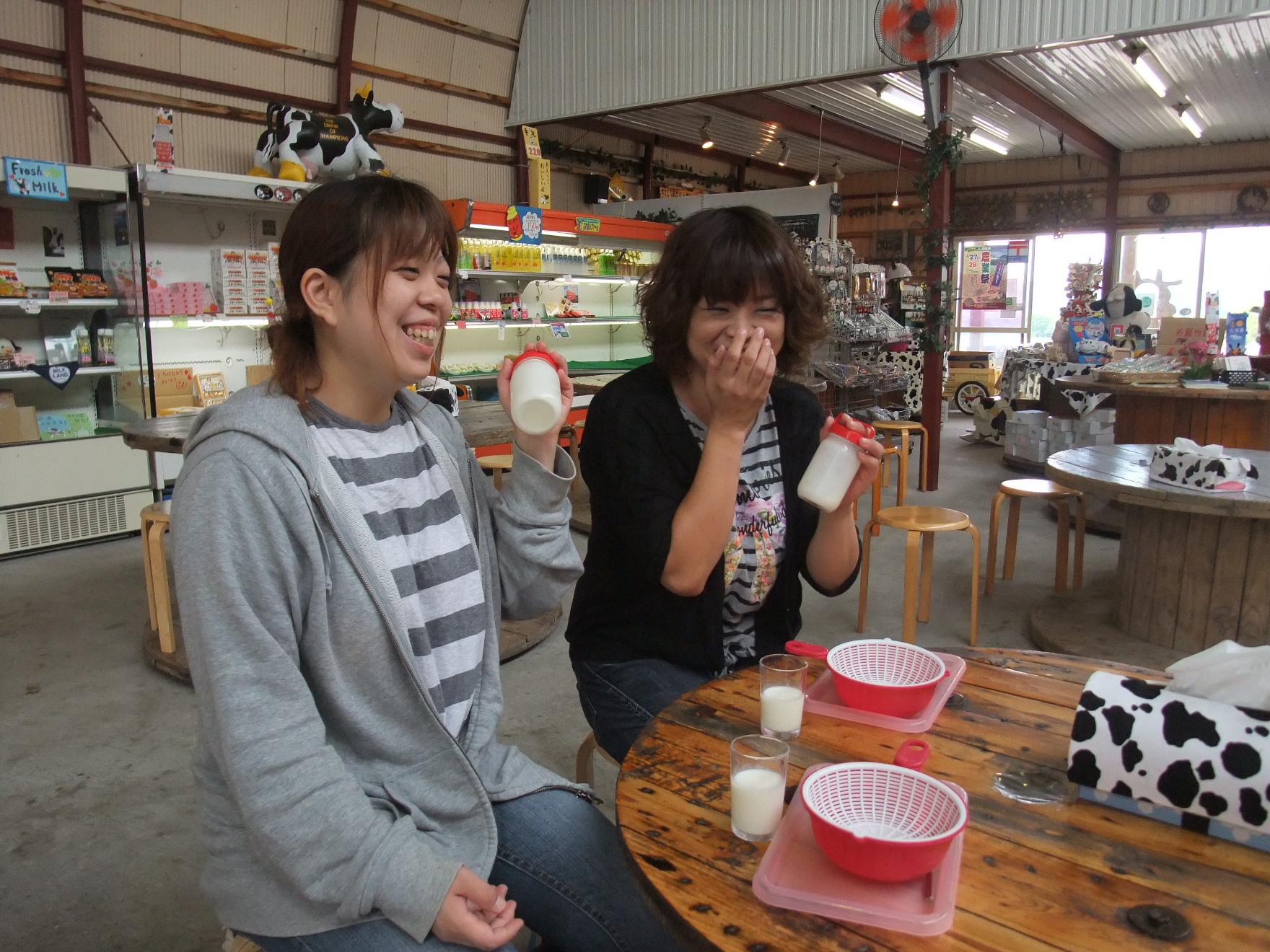 バター作りは楽しくておいしい。