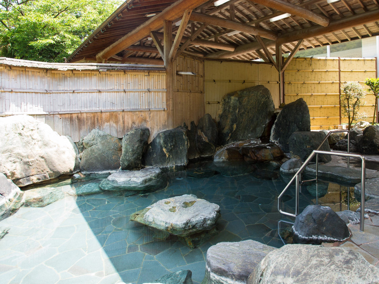 かけ流し露天風呂