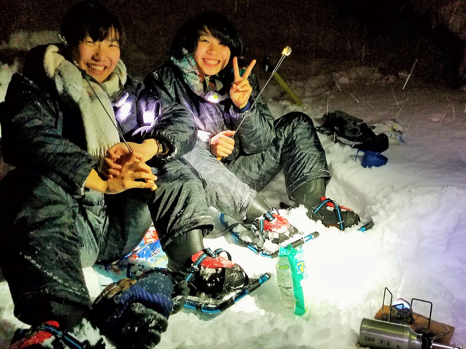 雪遊びの休憩にホッと一息。コーヒー、ココアなどたくさんのドリンク