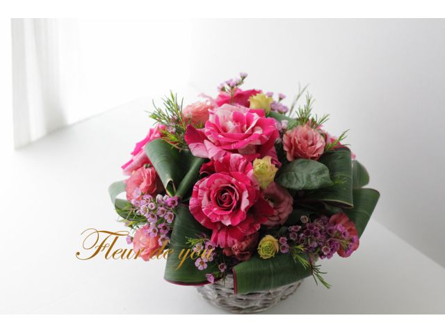 季節のお花をつかったバスケットアレンジ 初心者大歓迎 パリスタイルのフラワースクール フルール デ ユウ じゃらん遊び体験 季節のお花をつかったバスケットアレンジ 初心者大歓迎 パリスタイルのフラワースクール フルール デ ユウ じゃらん遊び体験