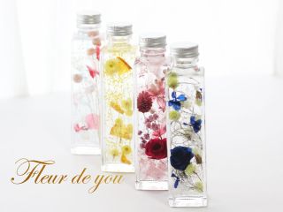160mlのボトルにお好きな花材を選んでデザインしていただけます。