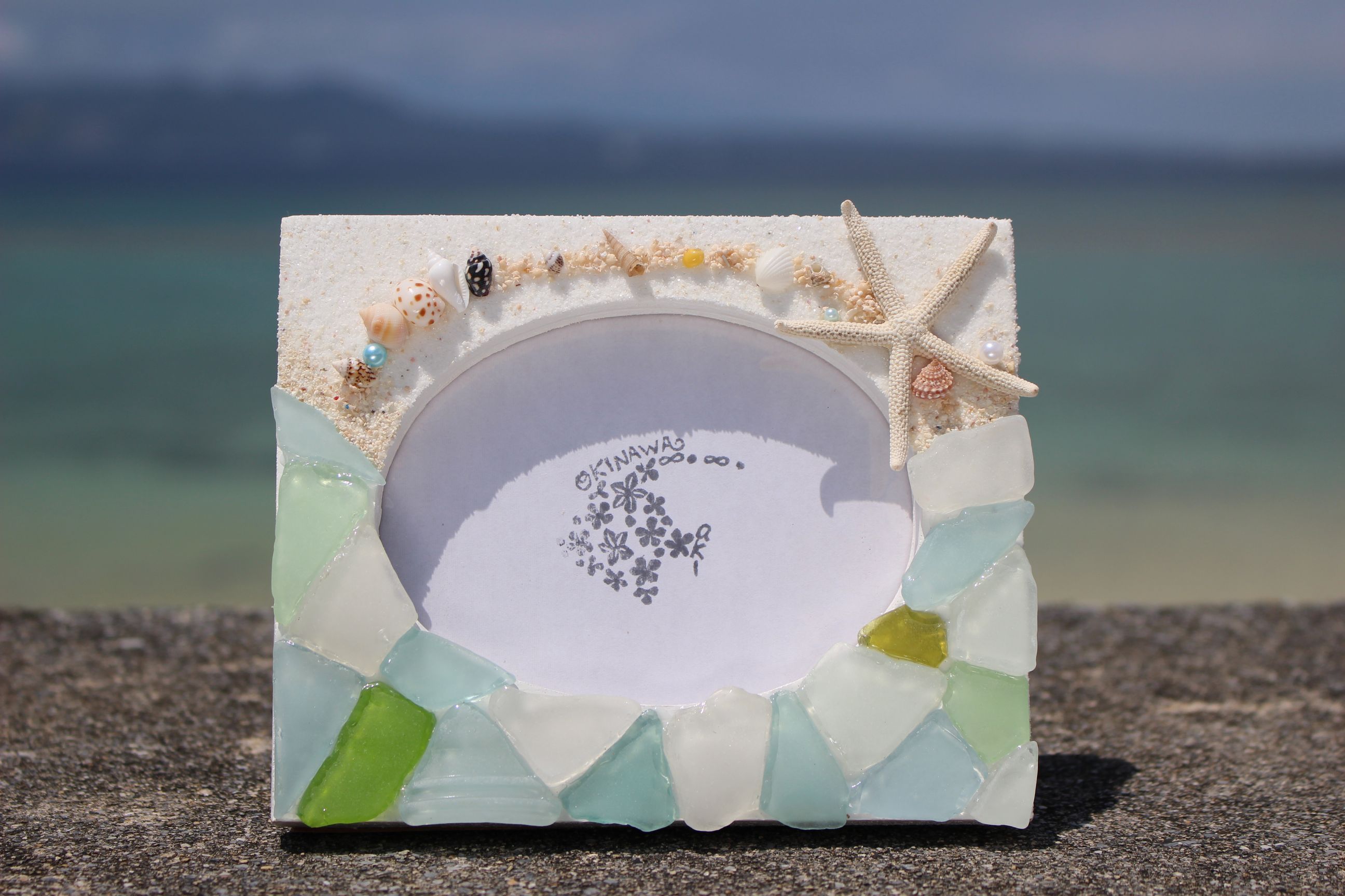 海を感じるシーグラスフォトフレームです!