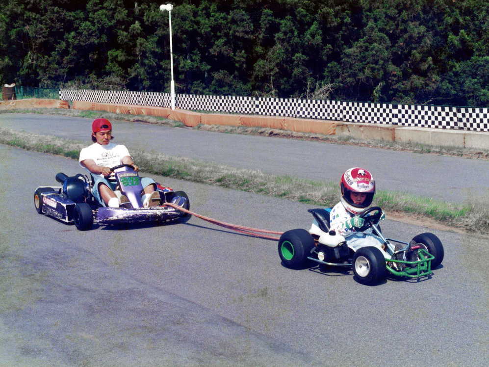 身長110センチ以上であれば、お子さまも体験OK♪(16歳未満で初心者の方:安全確保のためスタッフが同行する場合がございます。)