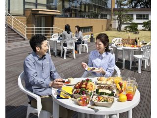平日 サントロペのバイキングメニューでピクニックランチ テラスレストラン サントロぺ ファミリー カップル 女子会等におすすめ シーサイドホテル舞子ビラ神戸 じゃらん遊び体験 平日 サントロペのバイキングメニューでピクニックランチ テラスレストラン サントロぺ ファミリー カップル 女子会等におすすめ シーサイドホテル舞子ビラ神戸 じゃらん遊び体験
