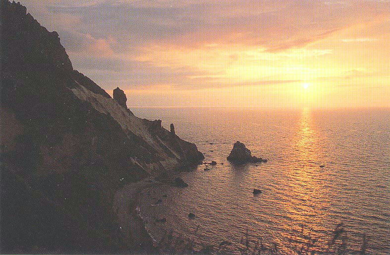 [̏Mpm}W]łB̓̎Ԃ߂ÂƑΊ݂̐ϒO^Ԃȗ[ɐ܂鎖܂B