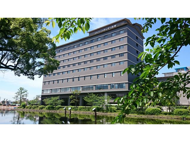 佐賀城のお濠に囲まれたホテルニューオータニ佐賀で素敵なひとときをお過ごしください