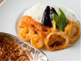 スパイシーなシュリンプオニオンカレー