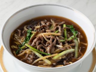 牛肉の細切りスープそば