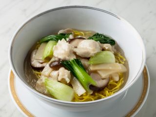 鶏肉と青梗菜のスープそば