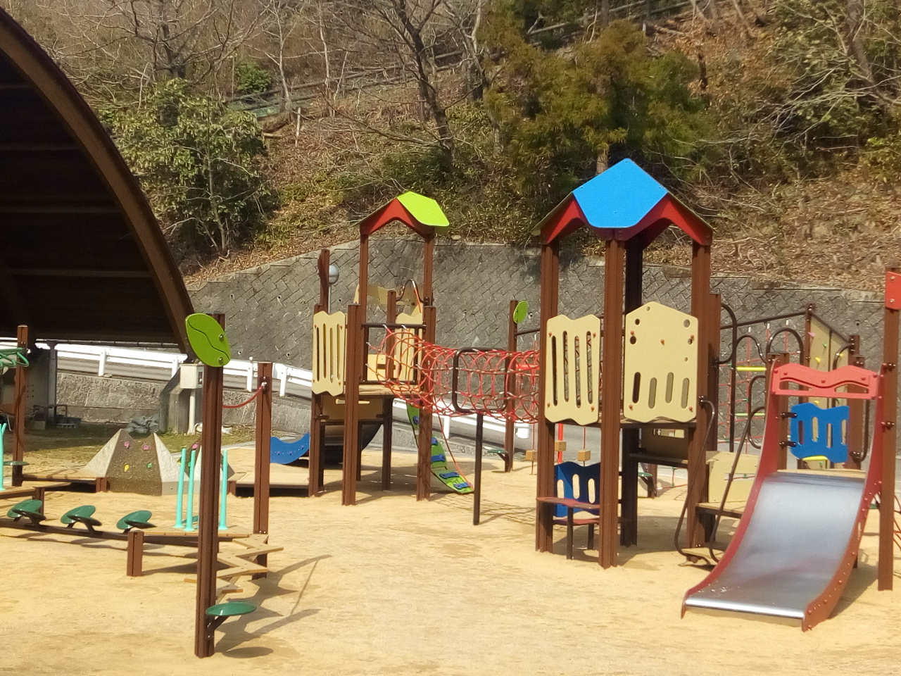 �R�؍̂�̌�͐X�̗V��L��ő�͂��Ⴌ�I