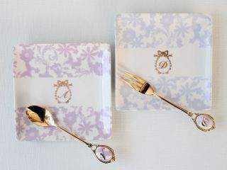 ラウンドプレート1枚とフォークorスプーンをお作りいただきます♪